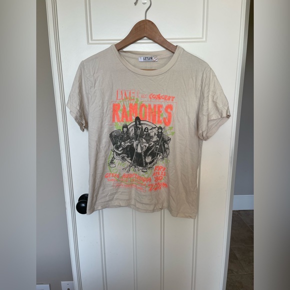 Letluv Ramones Graphic Tee - Picture 3 of 5